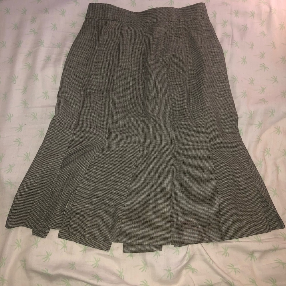 Escada Gray Midi Skirt